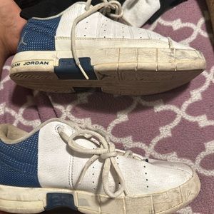 Jordan’s size US 5